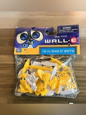 2/$25 NEW Disney Pixar WALL E 15-Piece Bag O' Bots Kids Toy Figurines